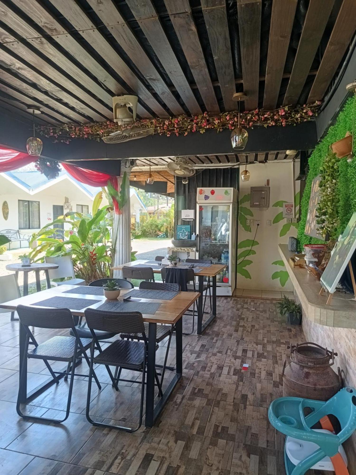 Hospedaje La Galerie Ciudad Cortés Екстериор снимка